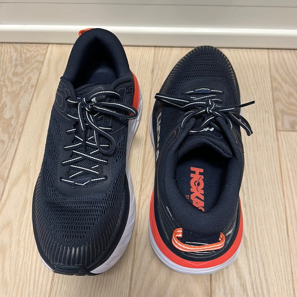 Women’s Hoka Bondi 7s